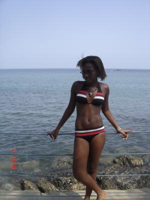 elle est tr&eacute;s charmante 